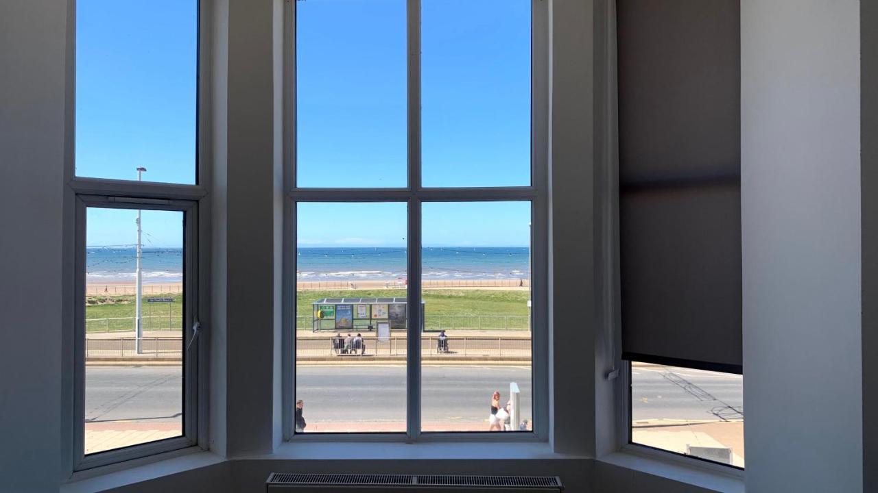 Skye Oceans Hotel Blackpool Buitenkant foto