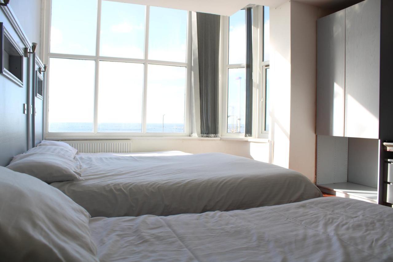 Skye Oceans Hotel Blackpool Buitenkant foto