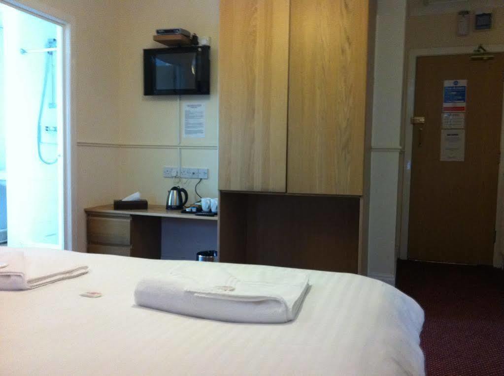 Skye Oceans Hotel Blackpool Buitenkant foto